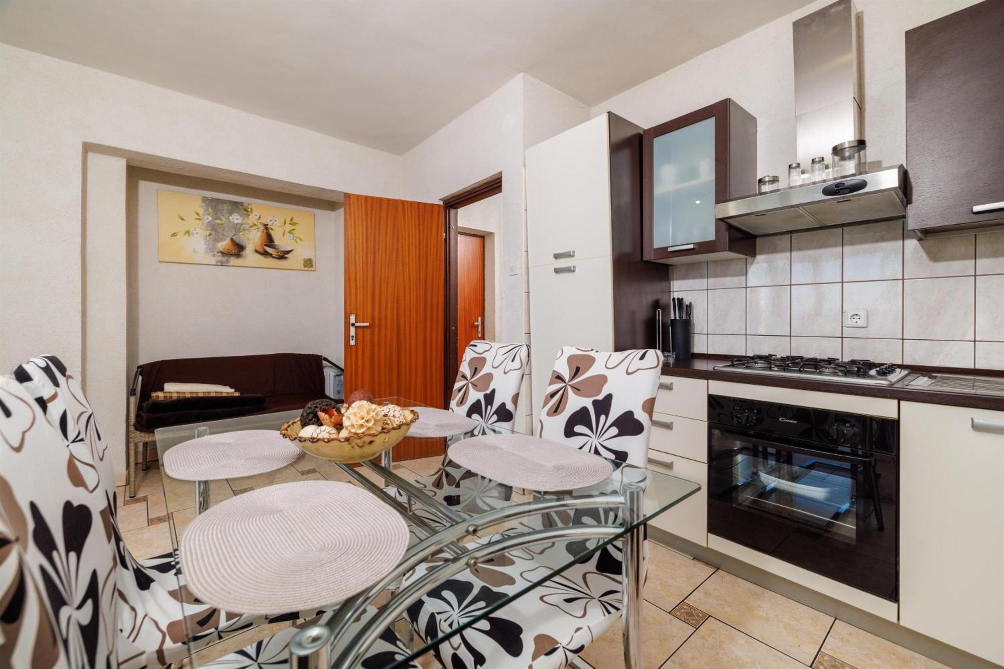 Apartments Buneta ツリクヴェニツァ エクステリア 写真