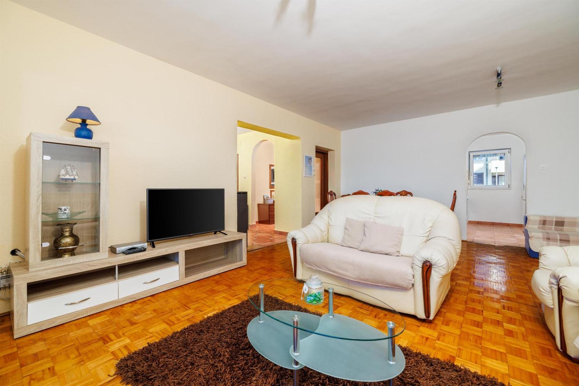 Apartments Buneta ツリクヴェニツァ エクステリア 写真