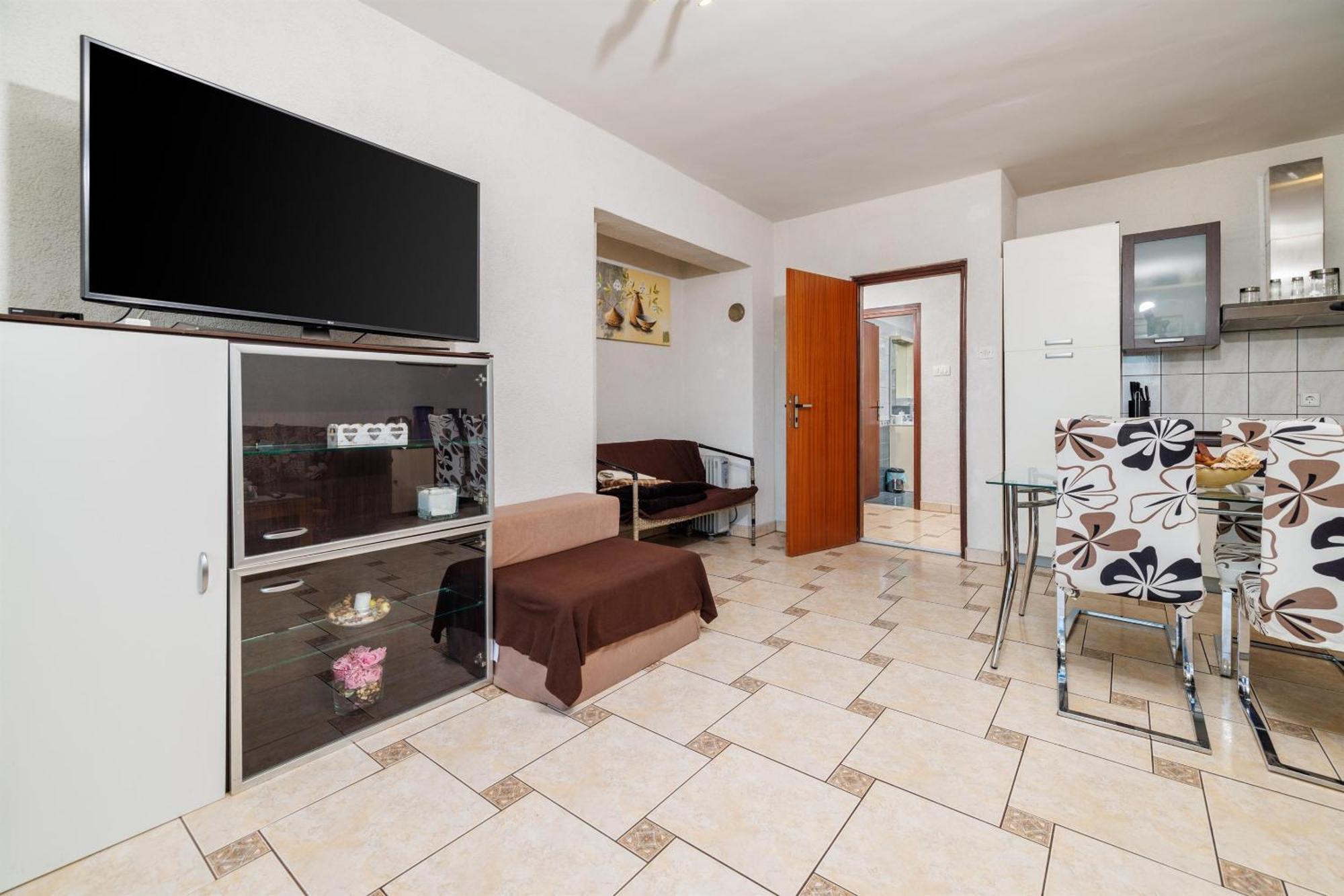 Apartments Buneta ツリクヴェニツァ エクステリア 写真